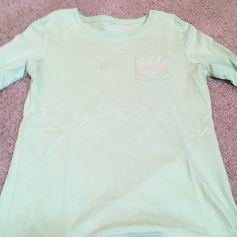 Green vineyard vines shirt